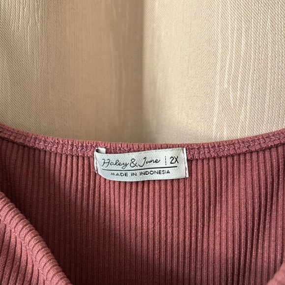 Pink Ribbed Button-Front Dress - Picture 2 of 3